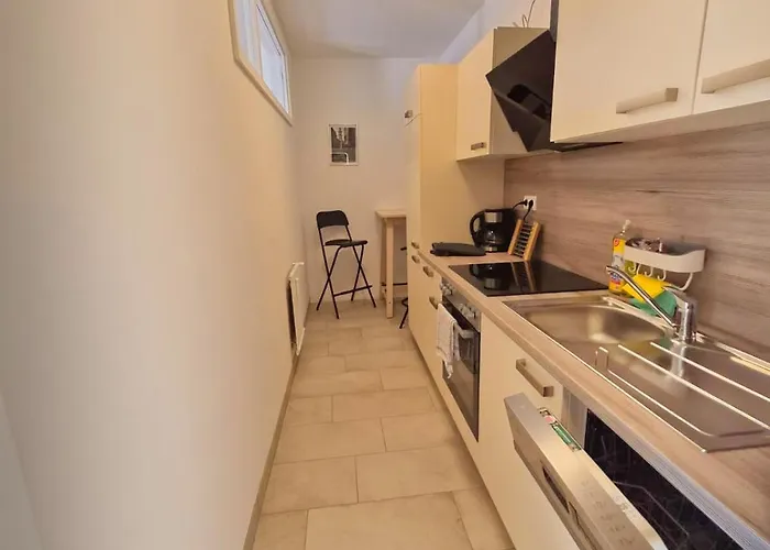 Stylish I Free Parking *